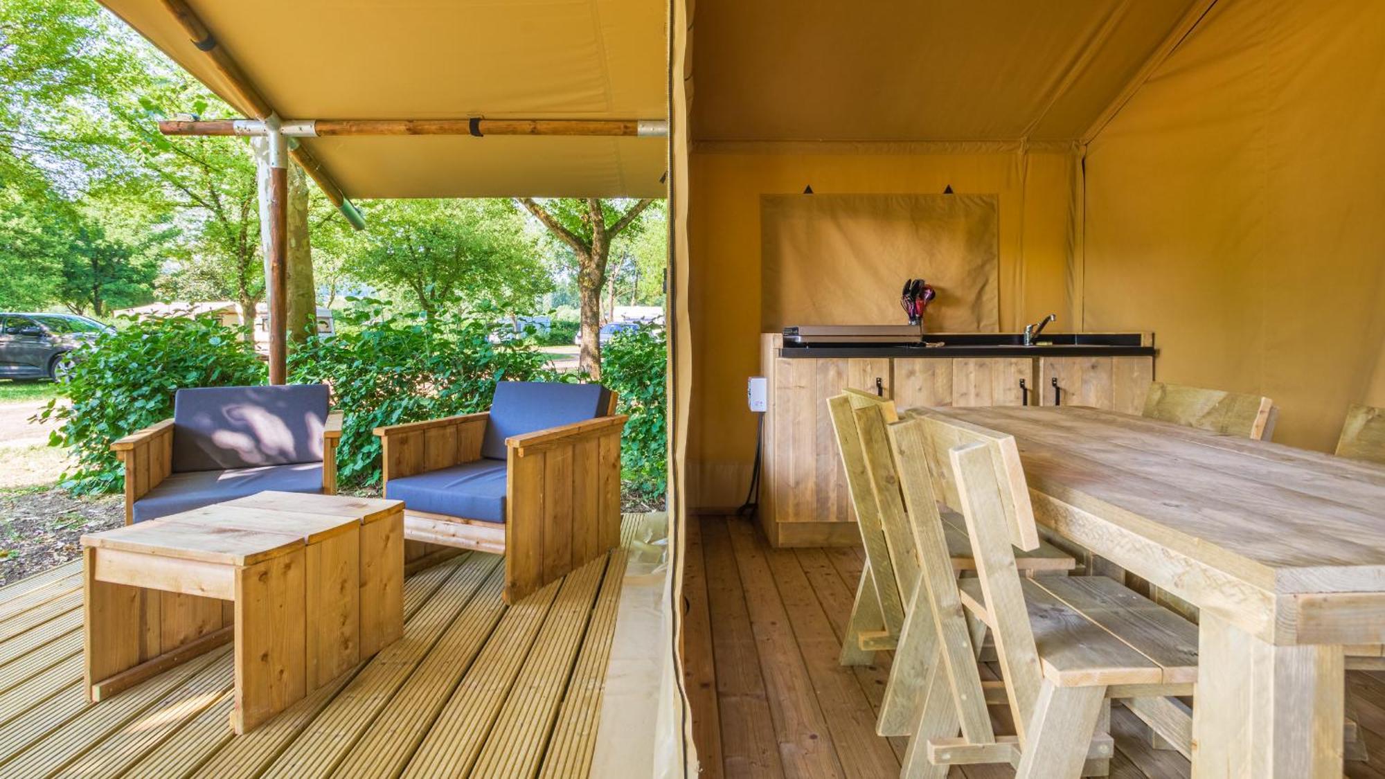Camping Vesoul Vaivre-et-Montoille Номер фото